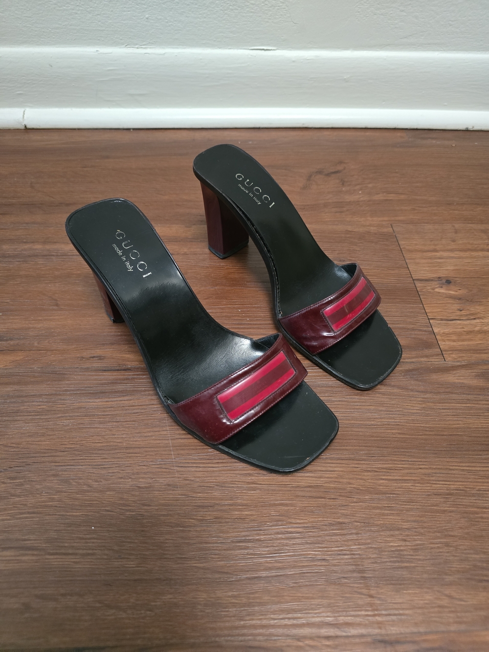 Gucci Women’s Burgundy and Red Leather Block Heel Slides
